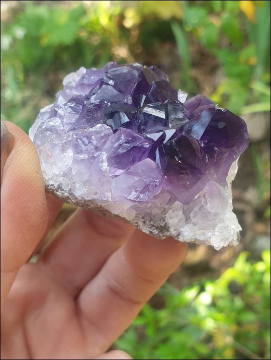 Druse d'améthyste violette