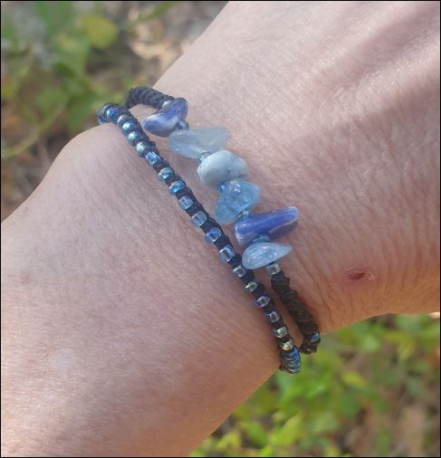 Bracelet pierre bleues